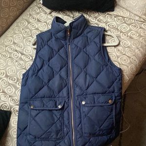 J crew navy blue double pocket quilted puffer vest gold hardware size small